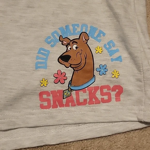 ❤️ NWT SCOOBY-DOO SHORTS SIZE LARGE - Picture 2 of 6